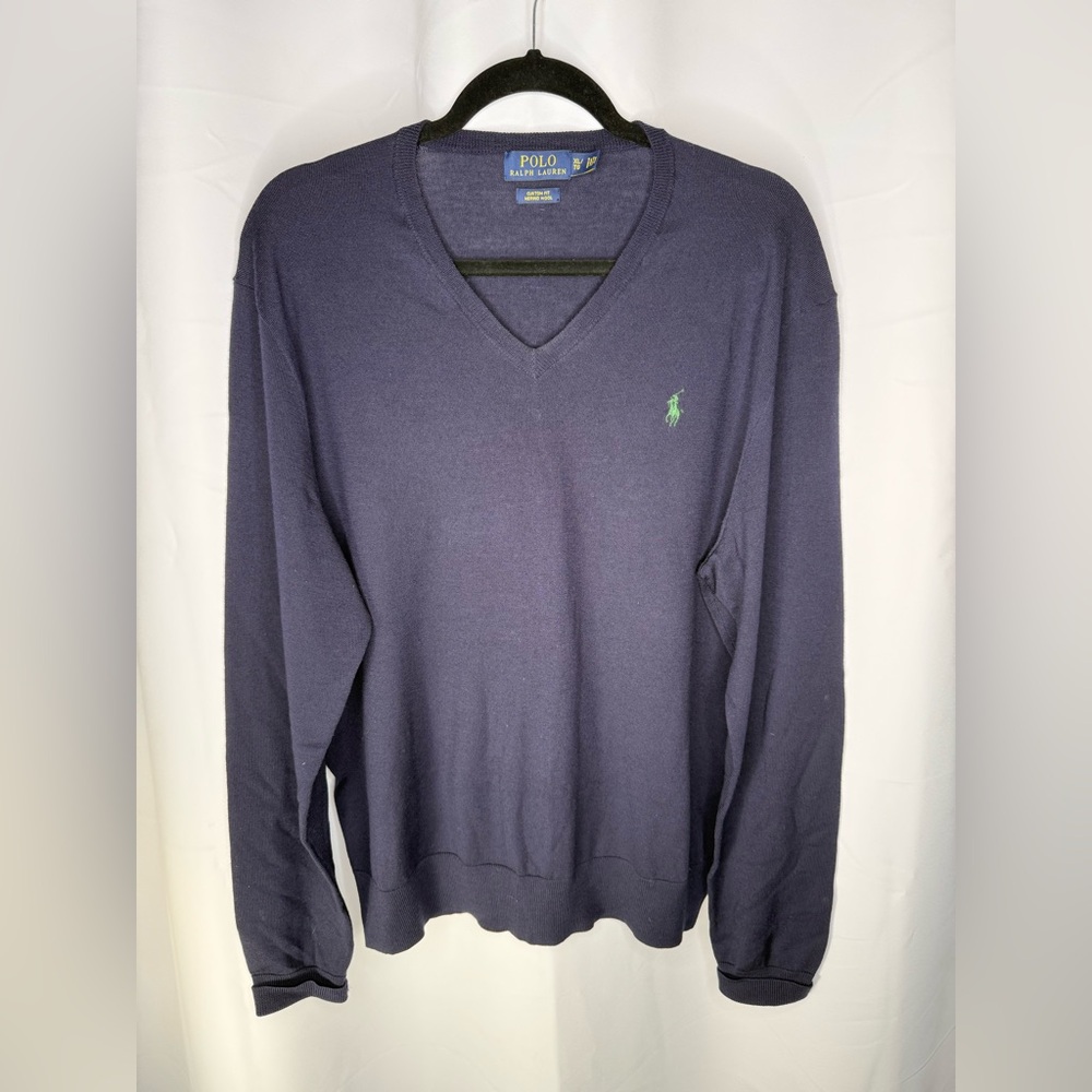 Polo Ralph Lauren Men's V-Neck Merino Wool Sweater. Size xl